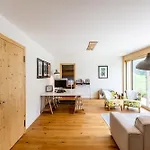 Holiday home Luxury With Mountain Views In