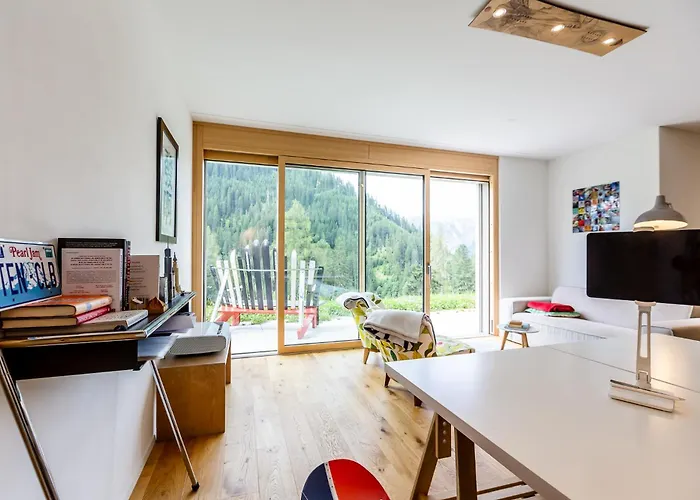 Luxury With Mountain Views In Nyaraló *