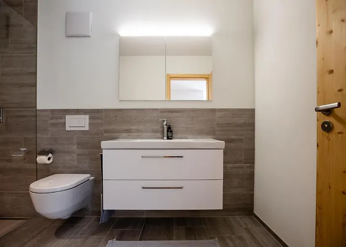 Luxury With Mountain Views In