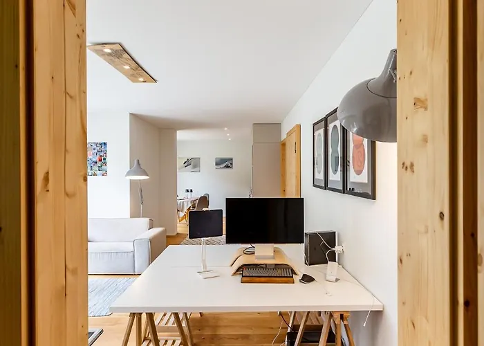 Luxury With Mountain Views In Nyaraló