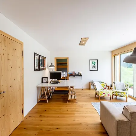 Nyaraló Luxury With Mountain Views In